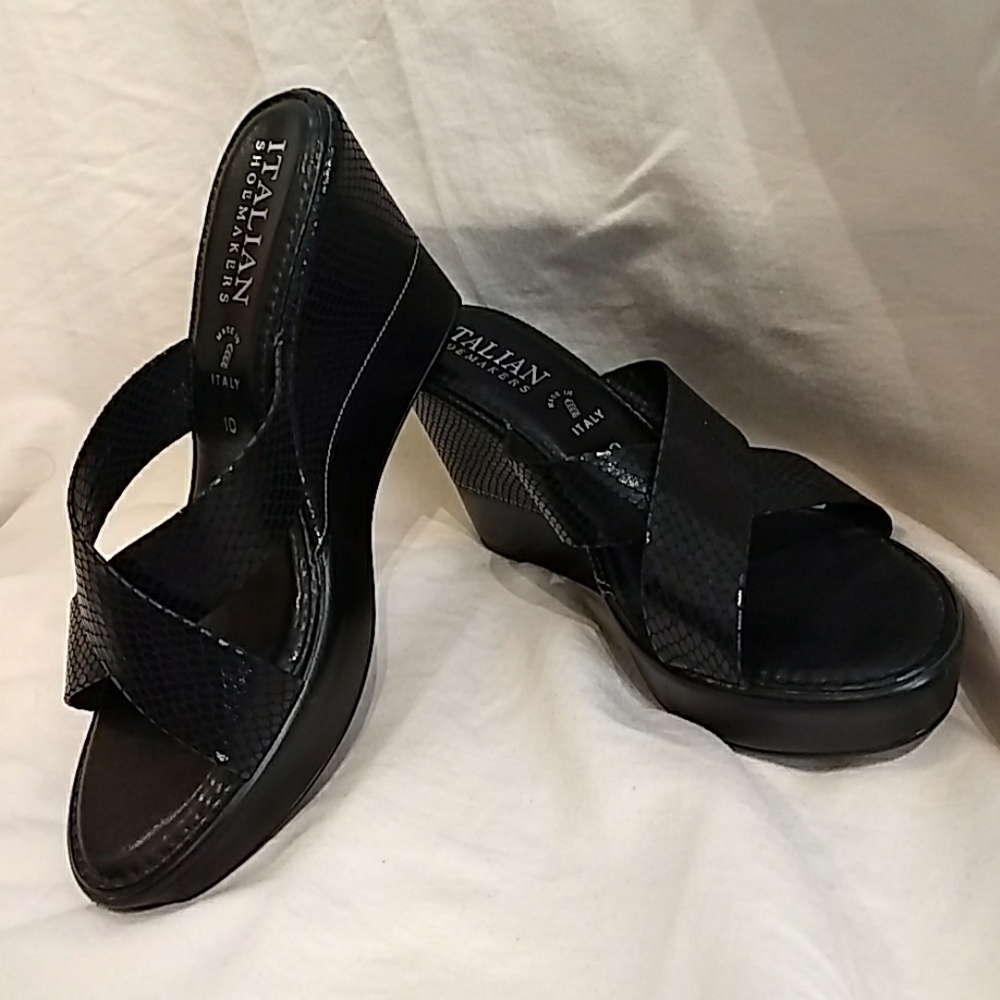 Italian shoemakers black wedges women's size 10